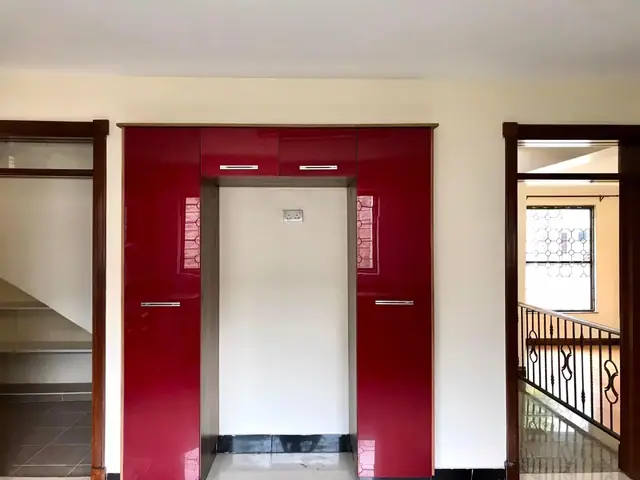 5 Bedroom townhouse with DSQ for sale in Westlands Brookside, Nairobi — photo 12