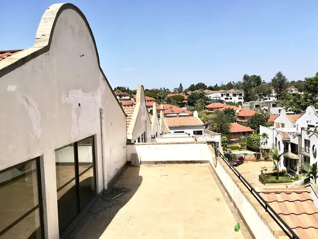 5 Bedroom Villa For Sale In Westlands, Brookside — photo 5