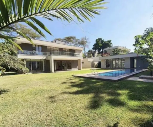 5 Bedroom Villa For Sale In Karen — photo 1