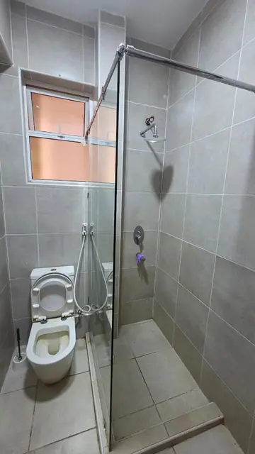 4 Bedroom Apartment For Sale In Parklands, Nairobi Off Batu Batu Road — photo 8