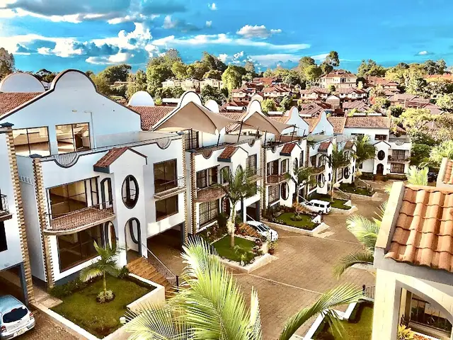 5 Bedroom Villa For Sale In Westlands, Brookside — photo 1
