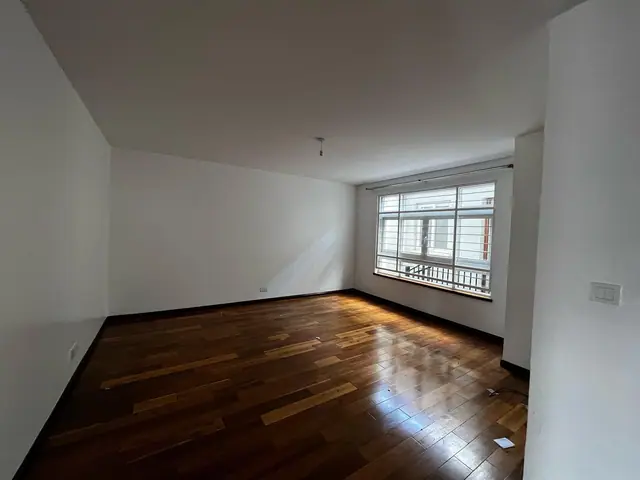 5 Bedroom Townhouse For Sale In Lavington off Convent Dr — photo 12