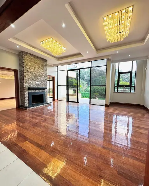 5 Bedroom Villa For Sale In Karen Nairobi — photo 8