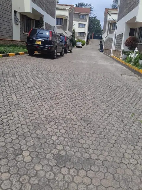4 Bedroom Townhouse For Sale In Brookside Westlands,Nairobi — photo 6