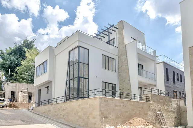 707 Mbabane – 5 Bedroom Townhouses For Sale In Lavington Nairobi, Nairobi Off James Gichuru Road — photo 7