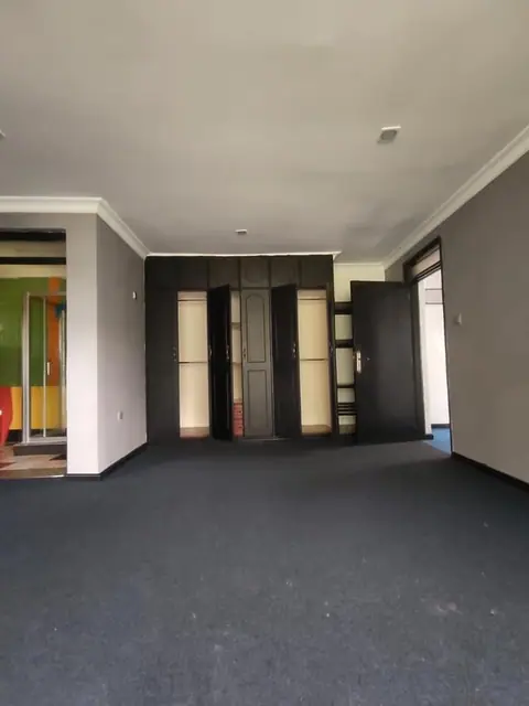 5 Bedroom Townhouse For Rent In Karen, Nairobi — photo 10