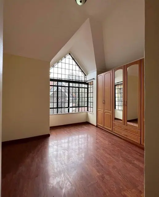 5 Bedroom Townhouse For Rent In Lavington, Isaac Gathanju Road — photo 8