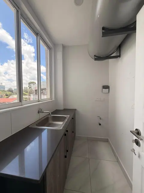 Luxurious 2 Bedroom Apartments For Sale In Westlands, Rhapta Road — photo 6