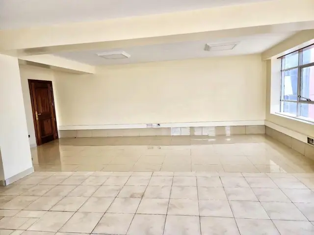 Office space for sale in Parklands — photo 1