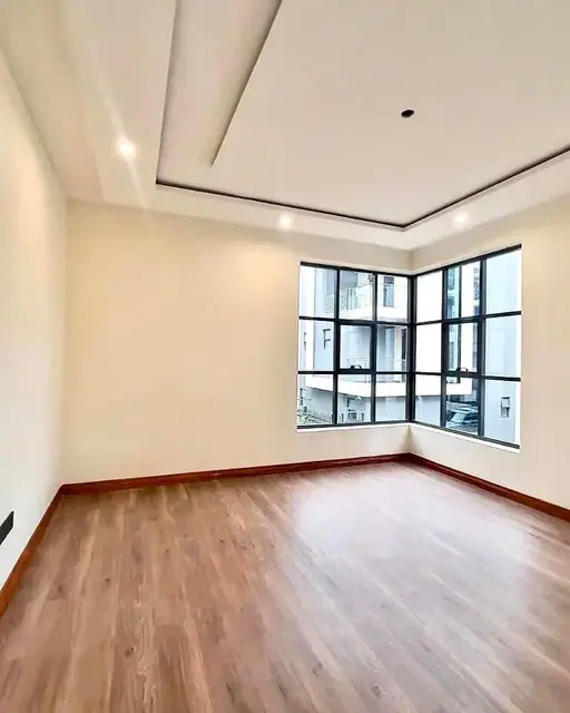 5 Bedroom Townhouse For Sale In Lavington — photo 16