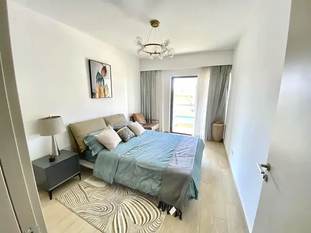 3 Bedroom Apartment For Sale in South C — photo 5