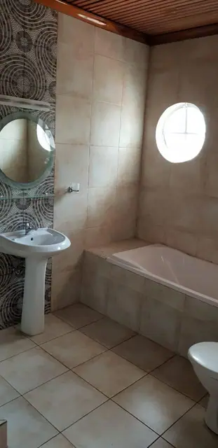 4 Bedroom House For Rent / Sale in Westlands Brookside — photo 14