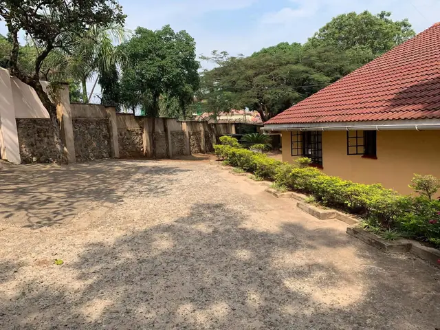 4 Bedroom Townhouse For Sale In Kisumu, Tom Mboya Estate — photo 7