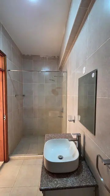 4 Bedroom Apartment For Sale In Parklands, Nairobi Off Batu Batu Road — photo 15