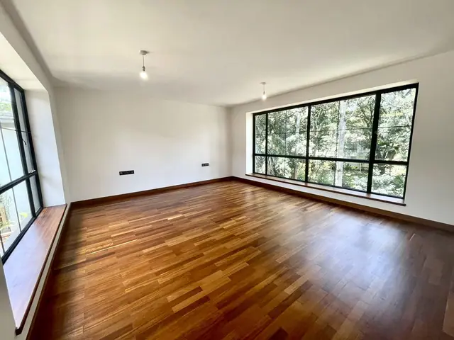 Townhouse for sale in Lavington — photo 7