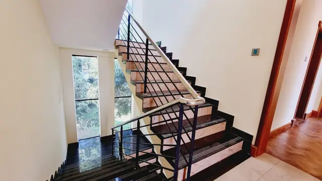 5 Bedroom Townhouse For Rent In Lavington, Naushad Merali Dr — photo 4