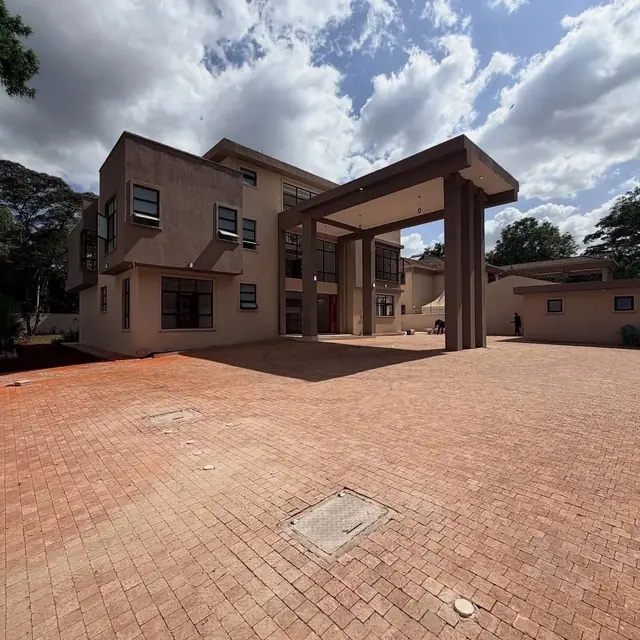 5 Bedroom Villa For Sale In Karen — photo 2