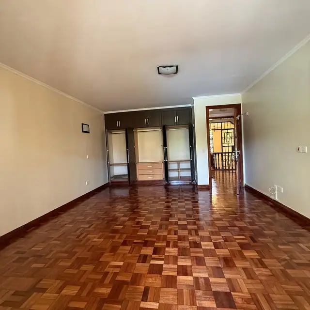 5 Bedroom Townhouse For Rent In Kaputei Garden, Lavington — photo 11