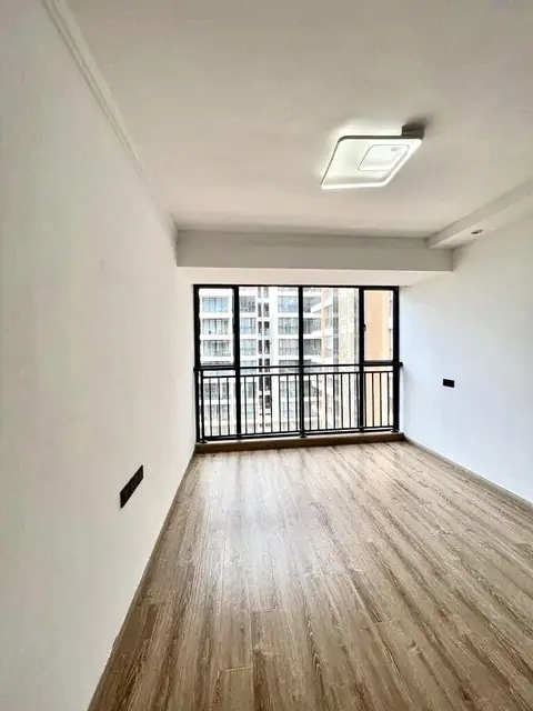 2 Bedroom Apartment For Rent In Lavington — photo 9