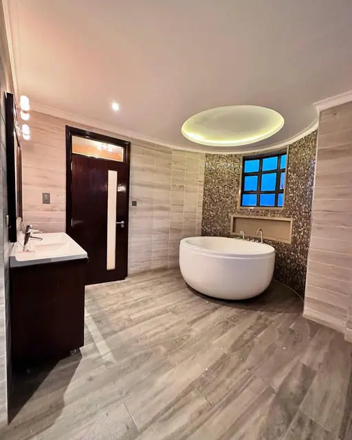 5 Bedroom Townhouse For Rent / Sale In Lavington, Isaac Gathanju Rd — photo 6