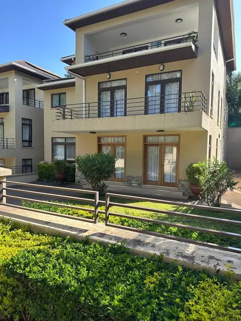 5 Bedroom Villa For Rent In Lavington, Chalbi Drive — photo 4