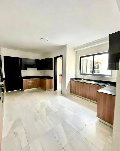 5 Bedroom Apartment For Rent In Kileleshwa — photo 10