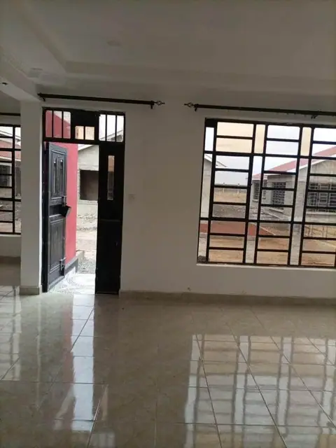 Vineyard gardens Malaa off Kangundo road 3 bedroom house all en-suite — photo 3