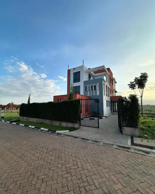 4 Bedroom Villa For Sale In Membley, Ruiru — photo 1