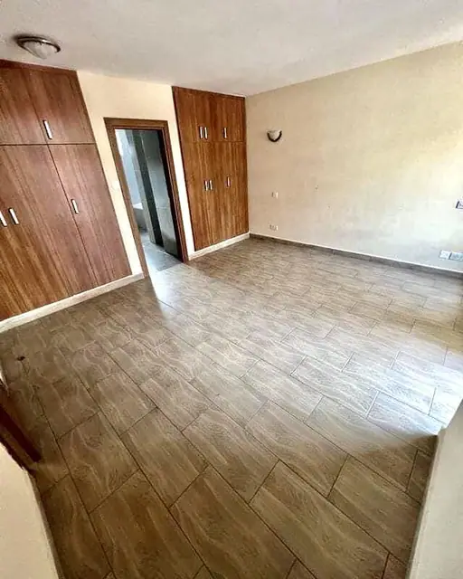 3 Bedroom Apartment For Rent in Kilimani, Argwings Kodhek Rd — photo 8