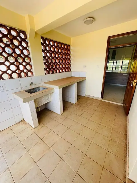 4 bedroom townhouse for sale on Kiambu road, Nairobi — photo 12