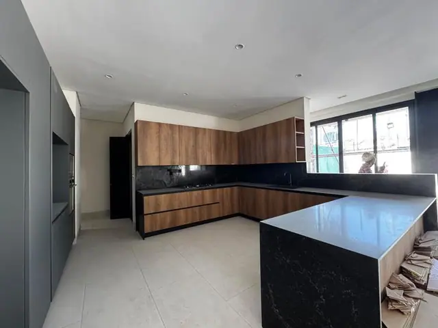5 Bedroom Villa For Sale In Kyuna Off Grevilea Groove — photo 3