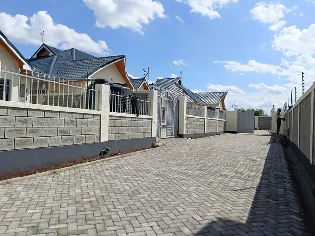3 Bedroom Bungalows For Sale In Ruiru Off Thika Road — photo 3
