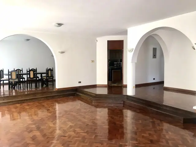 7 Bedroom Townhouse For Rent In Kileleshwa, Oloitoktok Rd — photo 4
