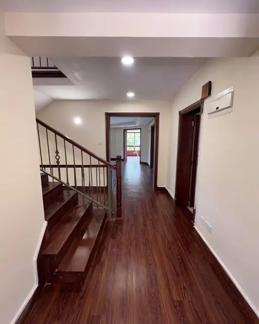5 Bedroom Townhouse For Sale In Westlands, Spring Valley — photo 15