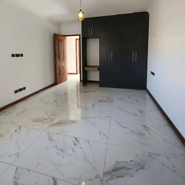 3 Bedroom Apartment With Dsq For Sale In Kileleshwa, Nairobi — photo 9