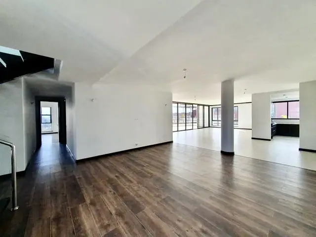 Luxurious 5 Bedroom With Dsq For Rent In Spring Valley Off General Mathenge Road — photo 3