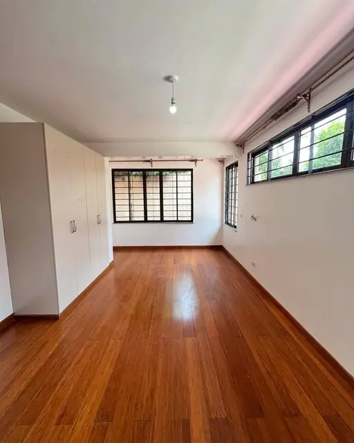 5 Bedroom Townhouse For Sale In Lavington, Nairobi — photo 6