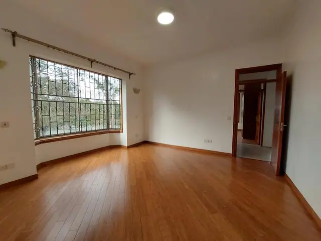 4 Bedroom Townhouse For Sale In Parklands, Nairobi Off Ring Road — photo 11