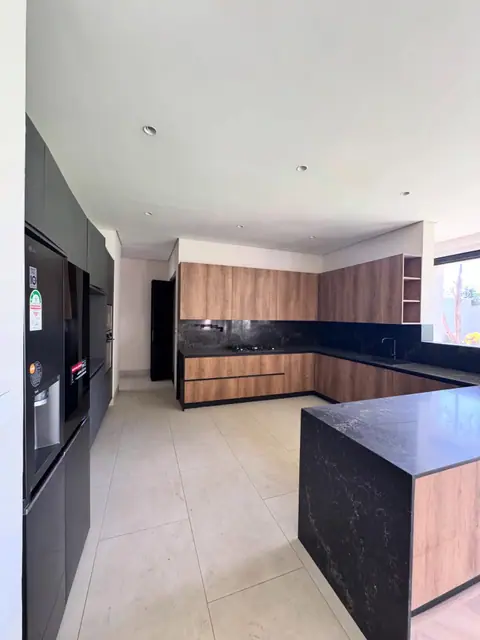 5 Bedroom Townhouse For Sale In Kyuna, Westlands — photo 4