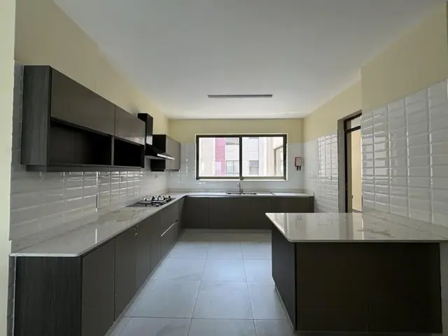 Ready 4 Bedroom Duplex For Sale In Westlands, General Mathenge — photo 1