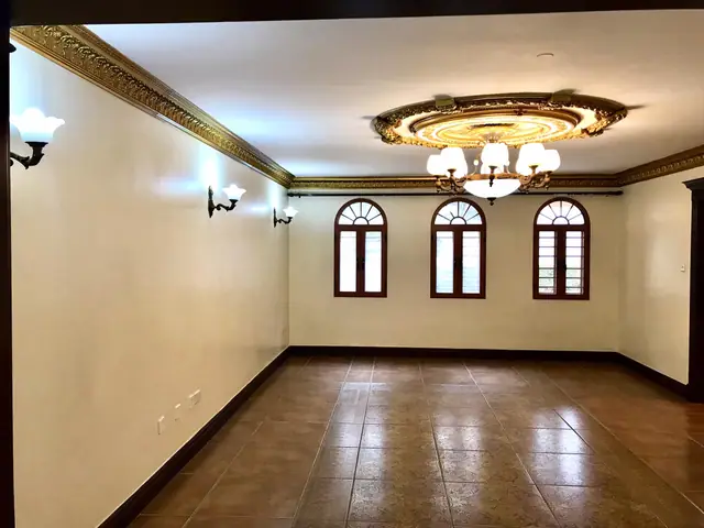 6 Bedroom Townhouse with DSQ For Rent In Kileleshwa, Nairobi at USD 3,500 — photo 6