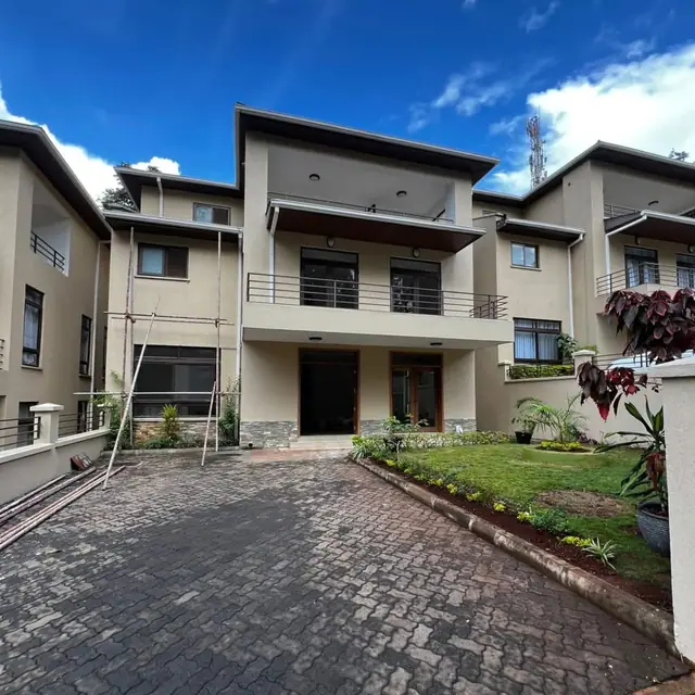 5 Bedroom Townhouse For Rent In Lavington, Chalbi Drive — photo 4