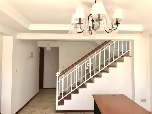 4 bedroom townhouse with DSQ for sale in Ruiru, Kiambu — photo 6