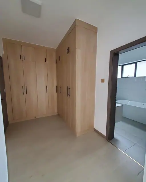 Luxurious 4 Bedroom Apartment With Dsq For Rent In Kilimani, Valley Arcade — photo 5
