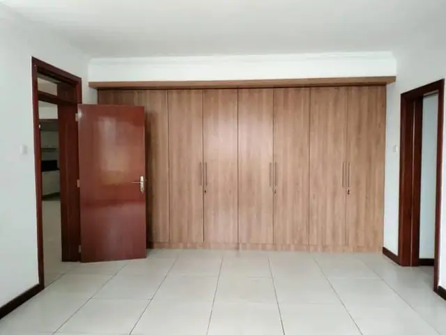 Luxurious 4 Bedroom Apartment With DSQ For Rent In Westlands, General Mathenge Road — photo 8