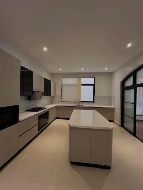 5 Bedroom Villa For Sale In Lavington — photo 7