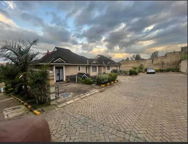 6 Bedroom Townhouse For Sale In Kitisuru Nairobi — photo 4