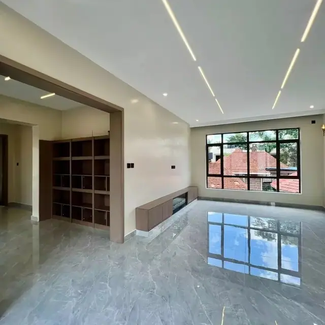6 Bedroom Villa For Sale Lavington — photo 5