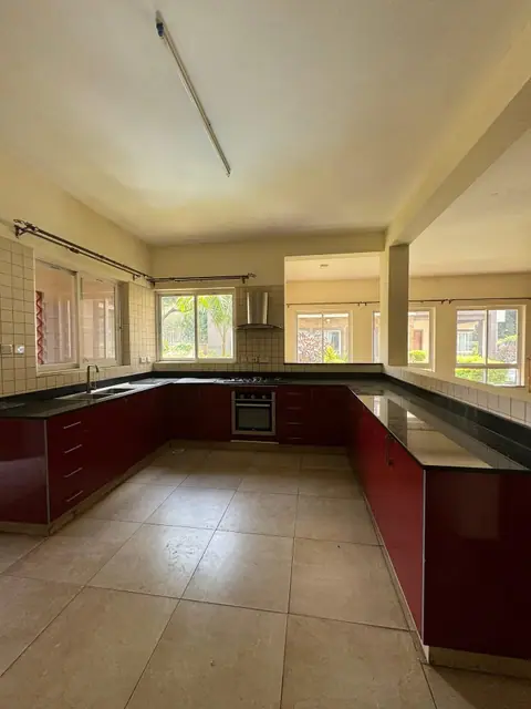 5 Bedroom Townhouse For Sale In Lavington, Ndoto Rd — photo 3