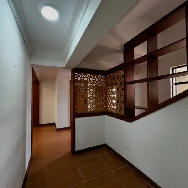 4 Bedroom Villa For Rent In Lavington — photo 7